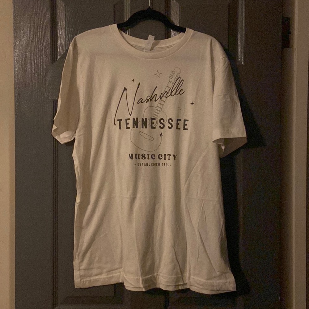 Nashville oversized graphic tee